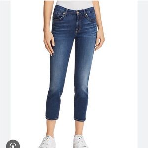 7 For All Mankind Kimmie Crop Jeans. Size 32.